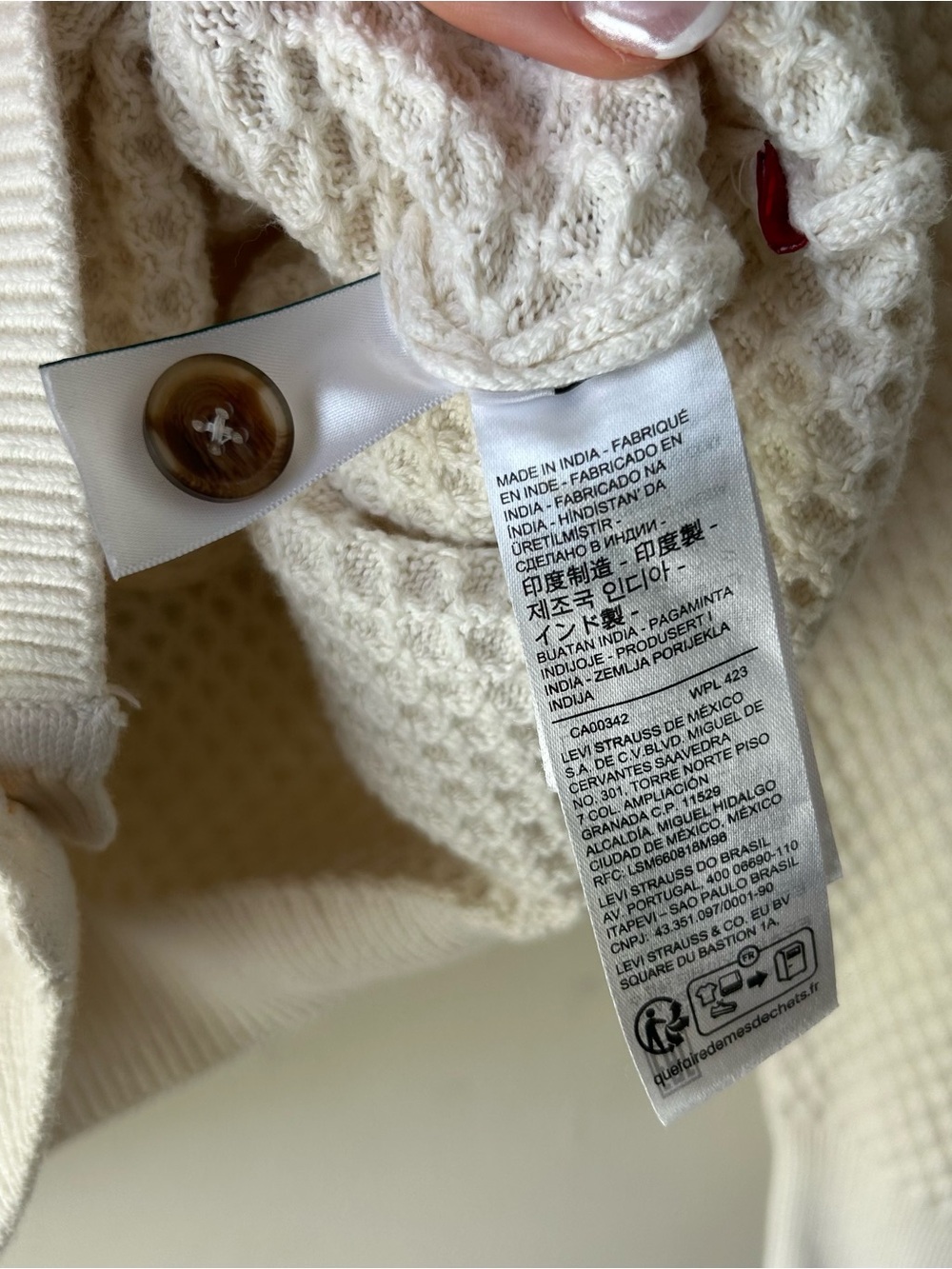 Levi’s 100% Cotton Snowflake Woven Cardigan Sweater Tofu White XL - Picture 7 of 10